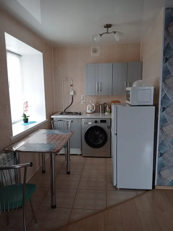 Политех, СИБАДИ, Мед. Академия, Сибирский Нефтяник, Малунцева.