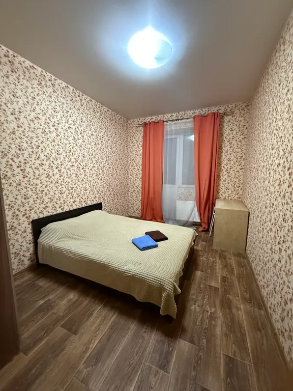 Комната с парковкой и местом для отдыха на улице