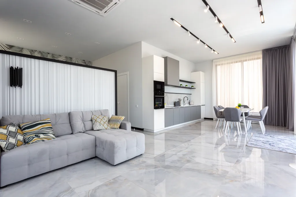 Новый коттедж с подогреваемым бассейном и баней