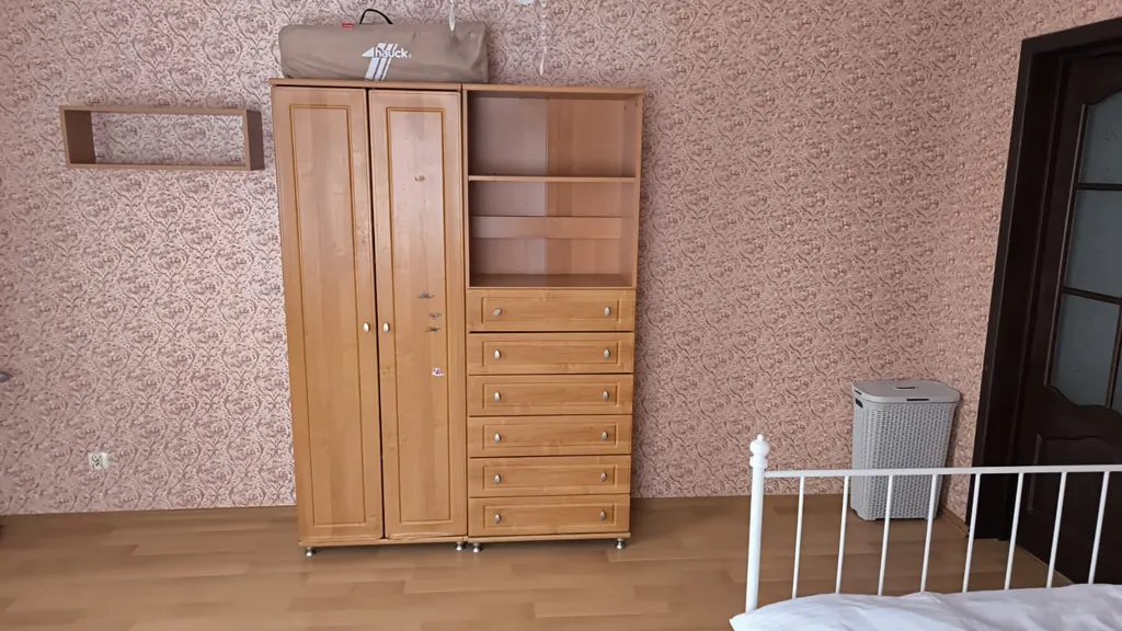 Уютный дом с бассейном, сауной и камином