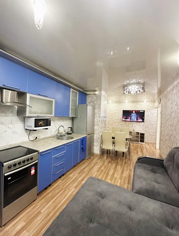 Красивая просторная 3-комнатная квартира с ремонтом — аренда посуточно в Владивосток