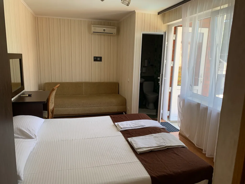 Квартира Квартира Номер первый этаж возле бассейна — Геленджик