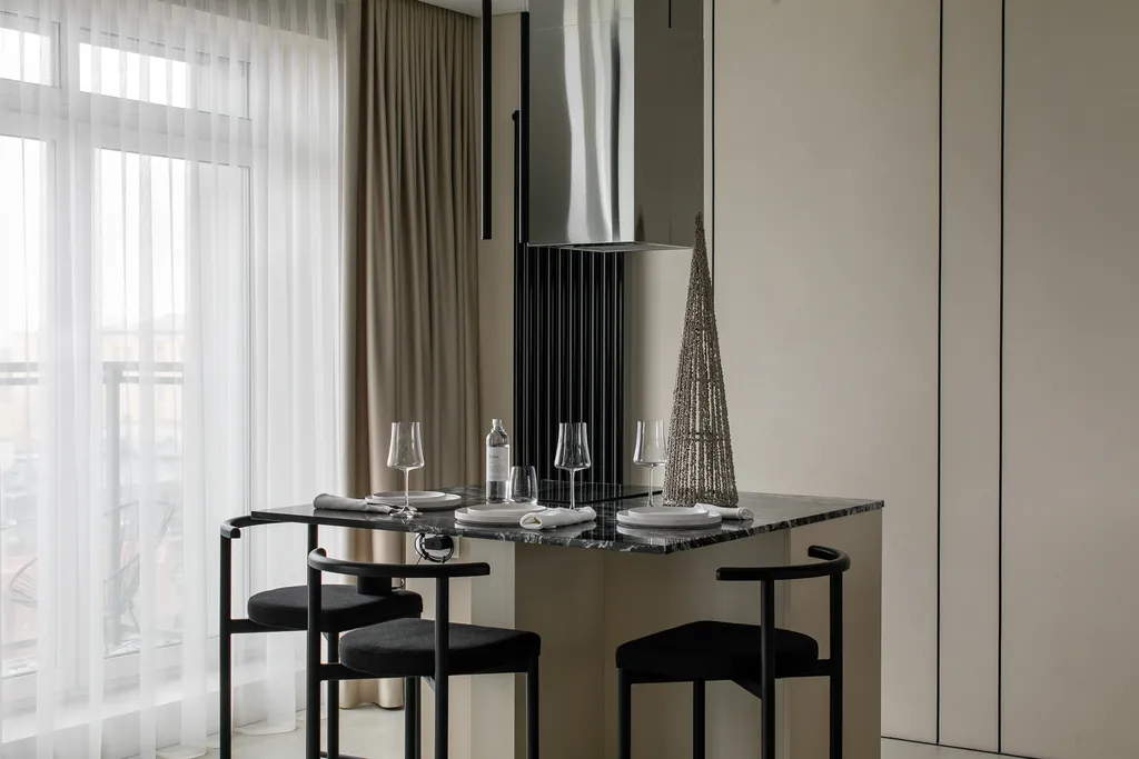 Премиум апартамент Loca loft с видом на пруд