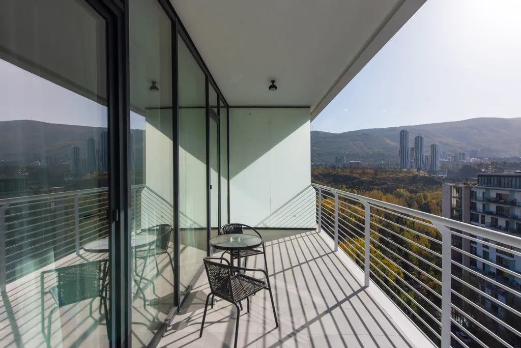 Квартира в жк бизнес класса с прекрасном видом на город и горы