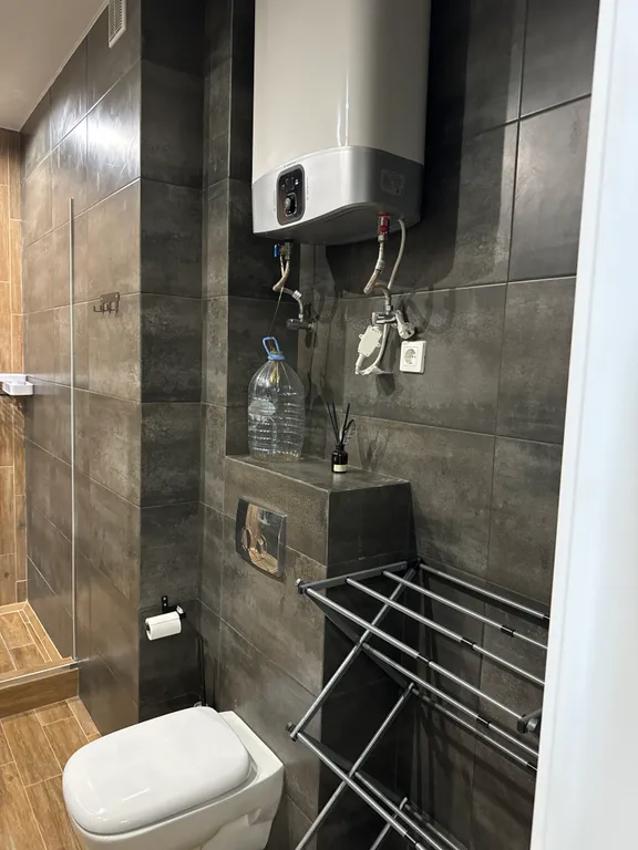 Уютная, благоустроенная квартира, в новом доме с видом на море и горы