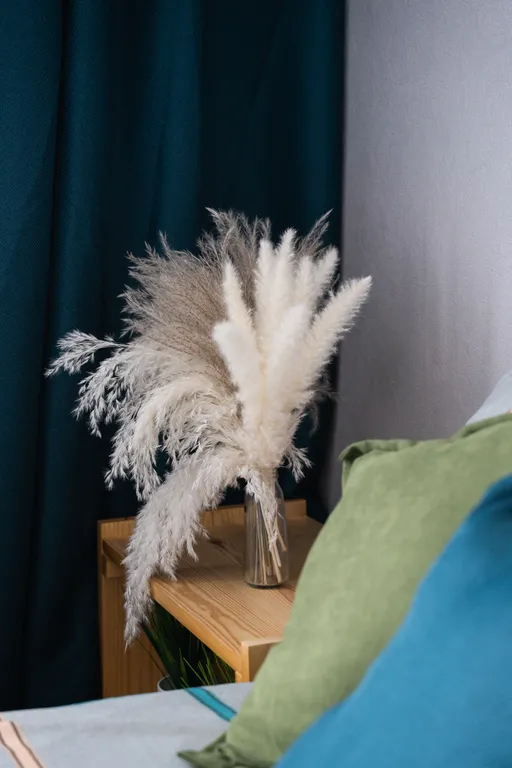 Дом на берегу реки