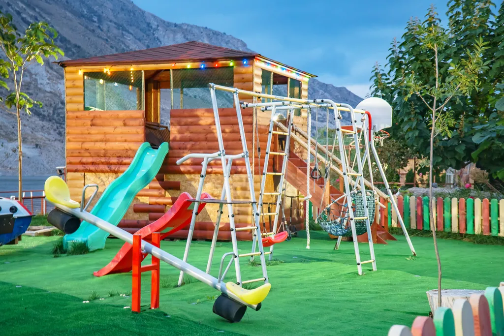 Коттедж с видом на Сулакский каньон