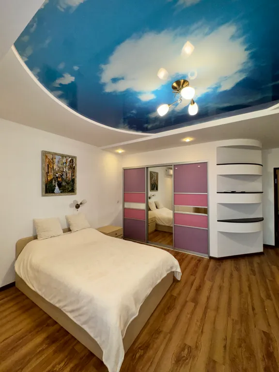 Современная квартира с видом на море и шаговой доступностью до центра