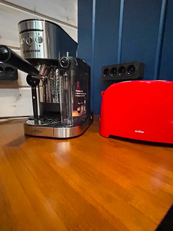 Барн хаус с видом на лес и горы