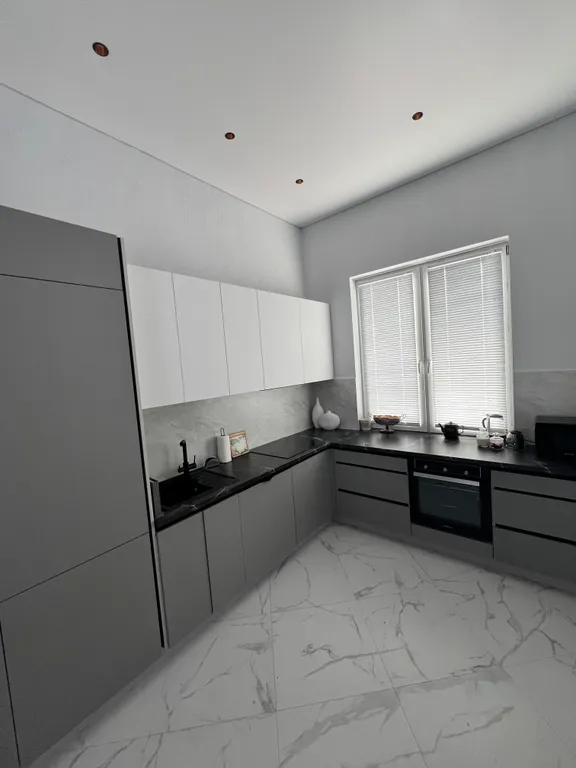 Частный жилой дом