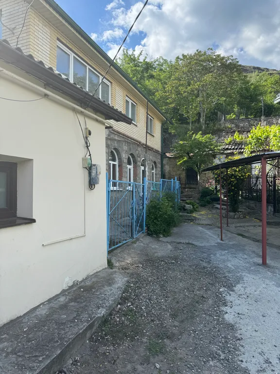 Коттедж Уютный дом в центре города — Пятигорск