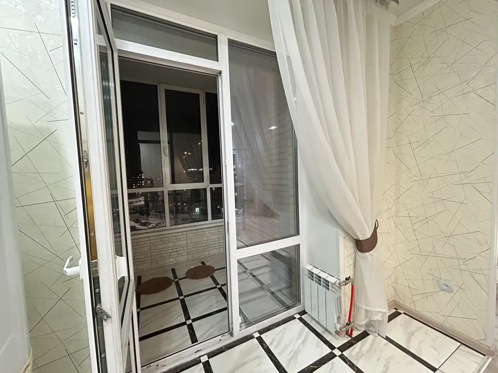 Современная студия рядом с ТЦ Аллея и ТРЦ Доминион