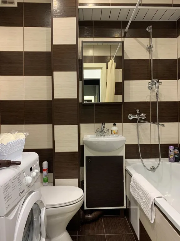 Квартира Квартира у парка, с удобным выездом на Санкт-Петербург и Москву — Великий Новгород