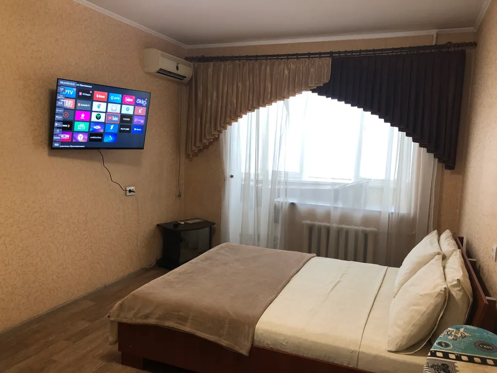 Квартира Уютная квартира на Проспекте Победы — Симферополь