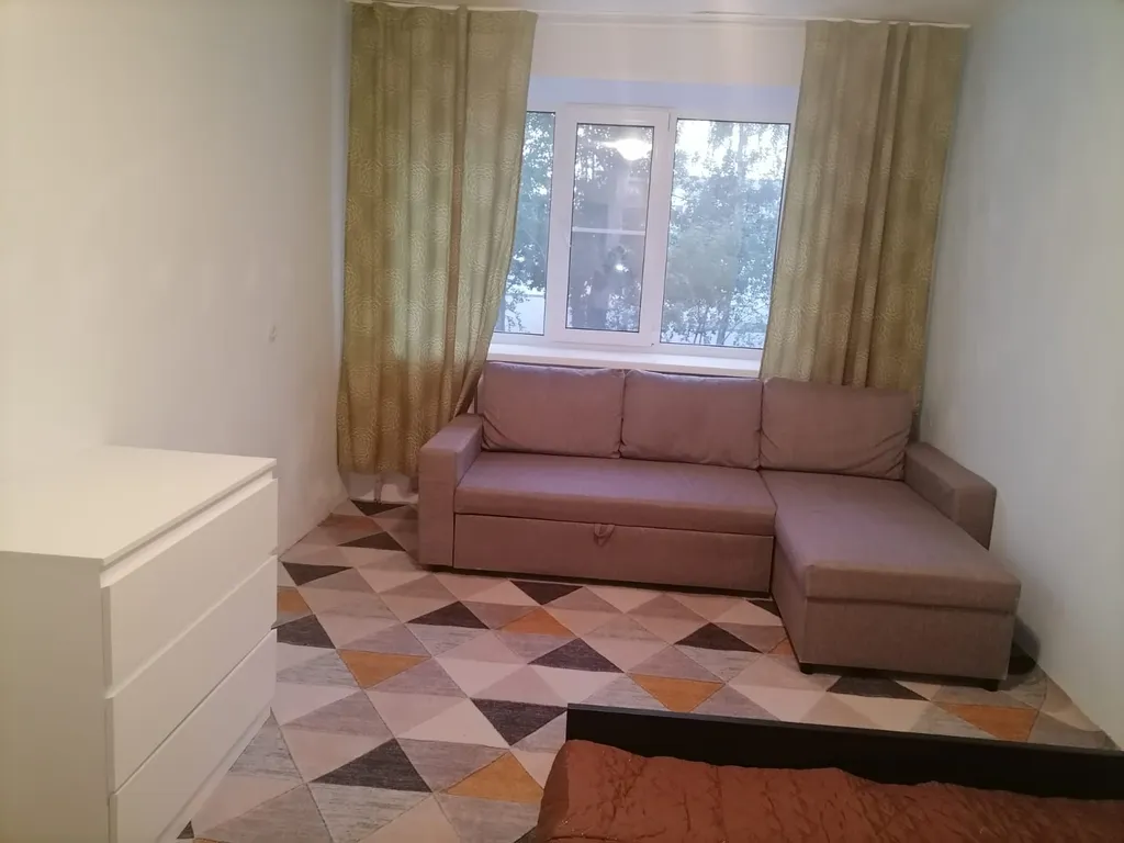 Квартира комфорт класс — аренда посуточно в Яровое