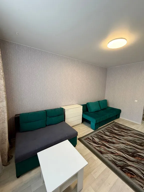 В центре ишима! Просторная 3-комн. Для командировок и семьи