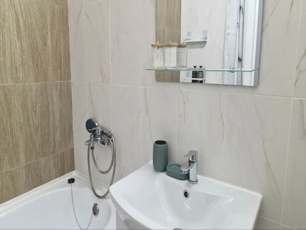 Квартира Уютная квартира с лоджией — Шушары