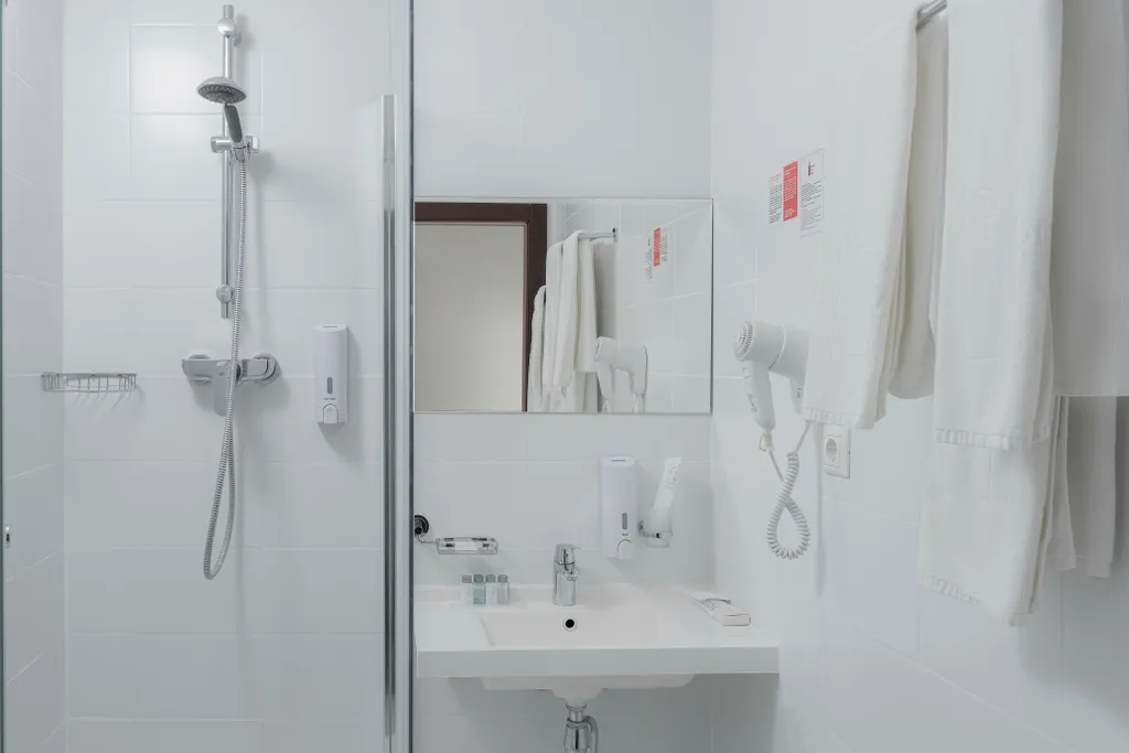 Бизнес двухместный с одной большой кроватью