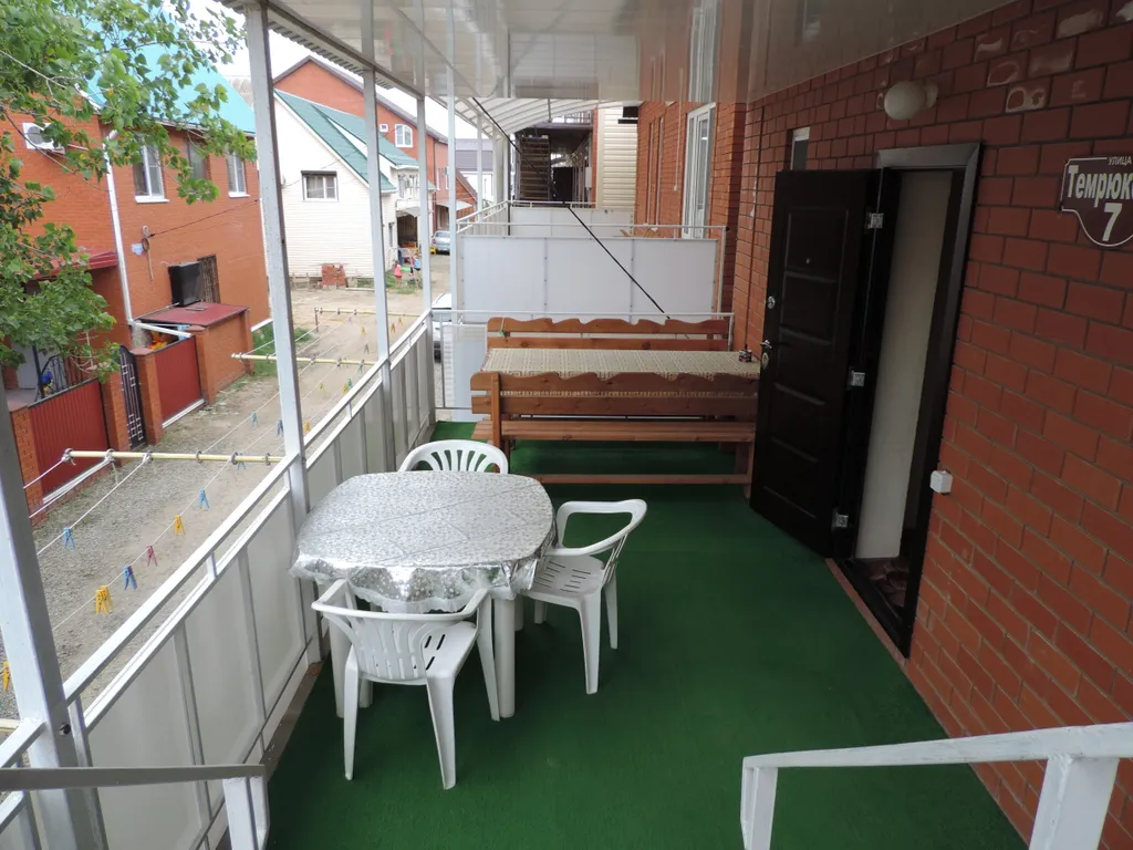 Апартаменты с балконом