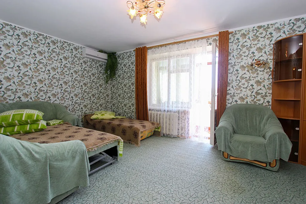 Квартира 1-комнатная Квартира — Феодосия