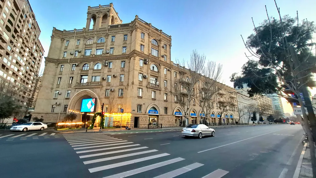 2-комнатная квартира в новопостроенном доме в центре