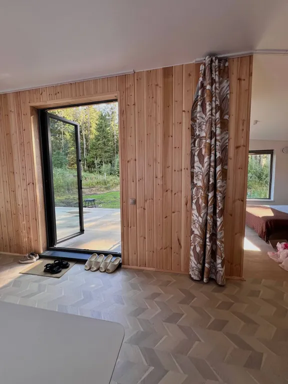 Домик у леса