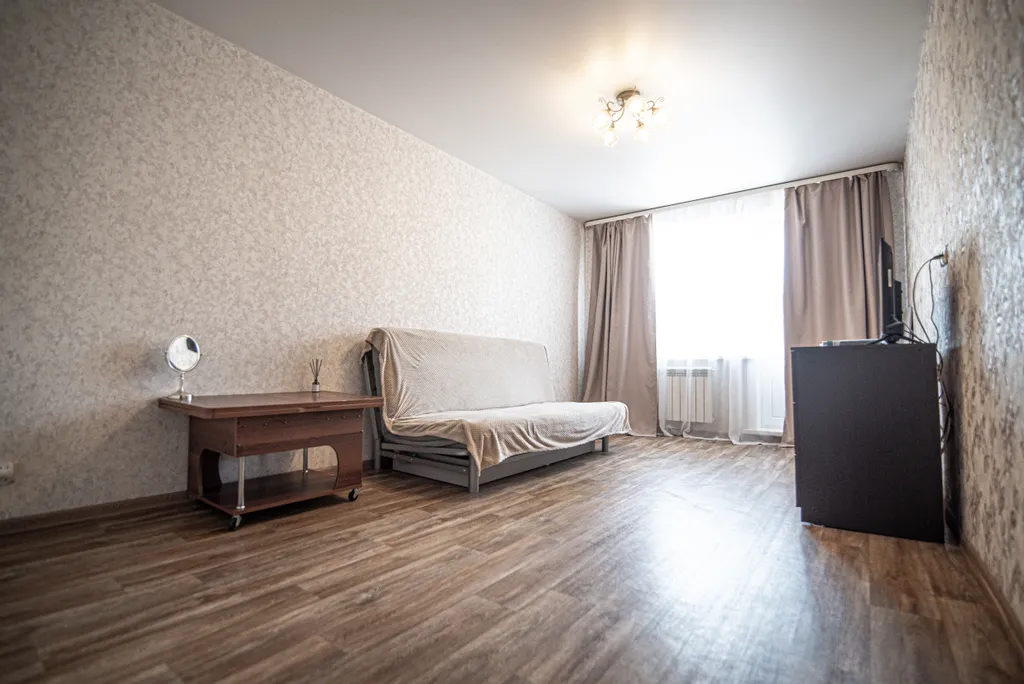 Квартира у «Горного воздуха» и городской больницы