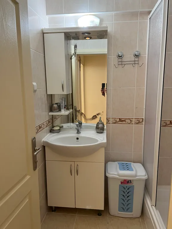 Уютная квартира в небольшом жилом комплексе с бассейном