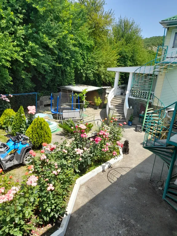 Трёхместный номер с кондиционером