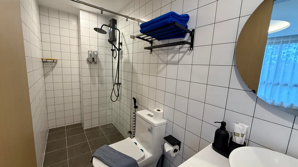 Релакс у моря с бассейном и спортзалом, рядом Камала пляж