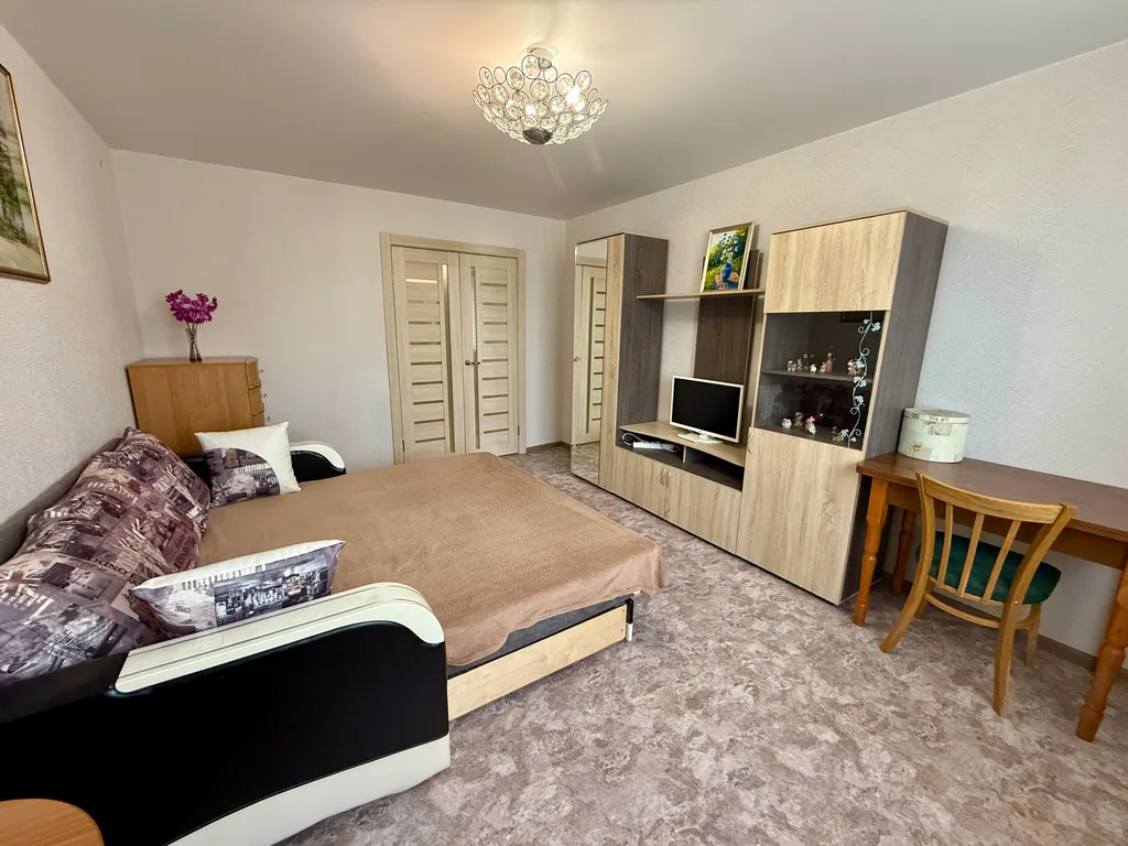 Квартира Уютная квартира возле парка — Симферополь