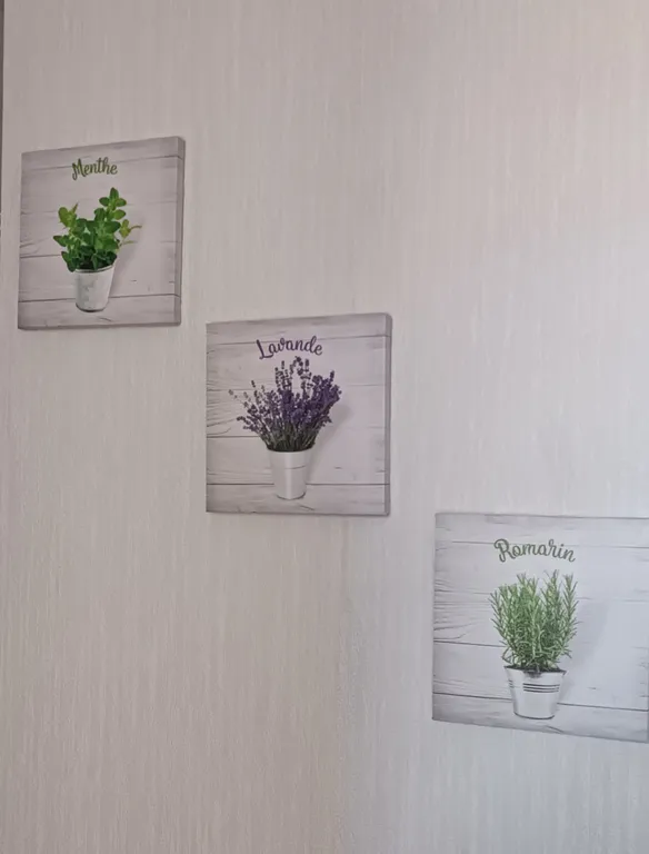 Уютная студия у метро с зоной отдыха и видом на закаты