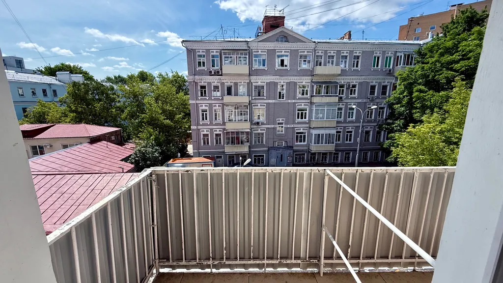 Уютная комната в стиле Лофт у метро Парк Культуры