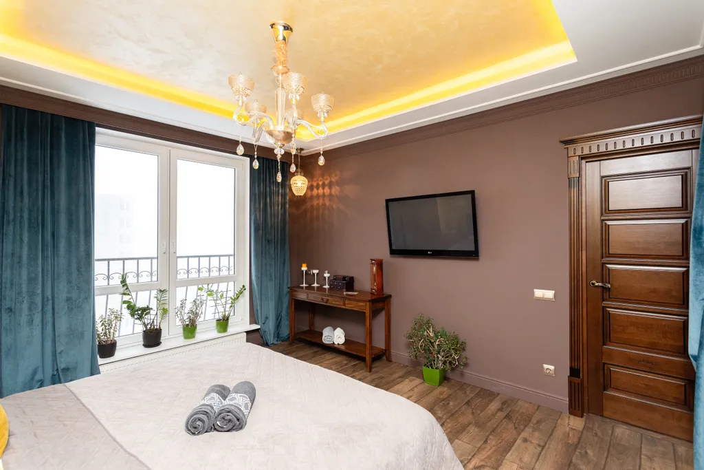 Квартира Квартира Уютная евро трешка в стиле барроко — Калининград