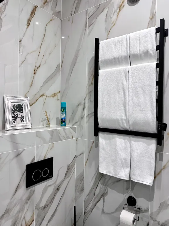 Квартира с новым дизайнерским ремонтом и мебелью