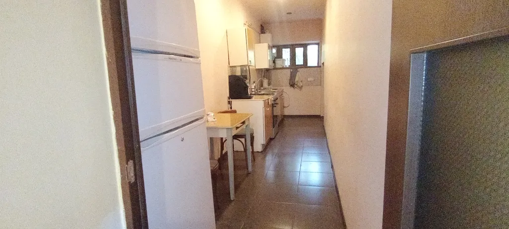 Уютный гостевой дом с частными комнатами и общим санузлом