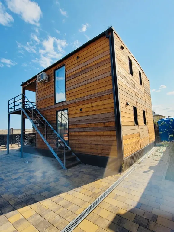 Новый комфортный чистый дом с террасой и видом на море на 1 этаже