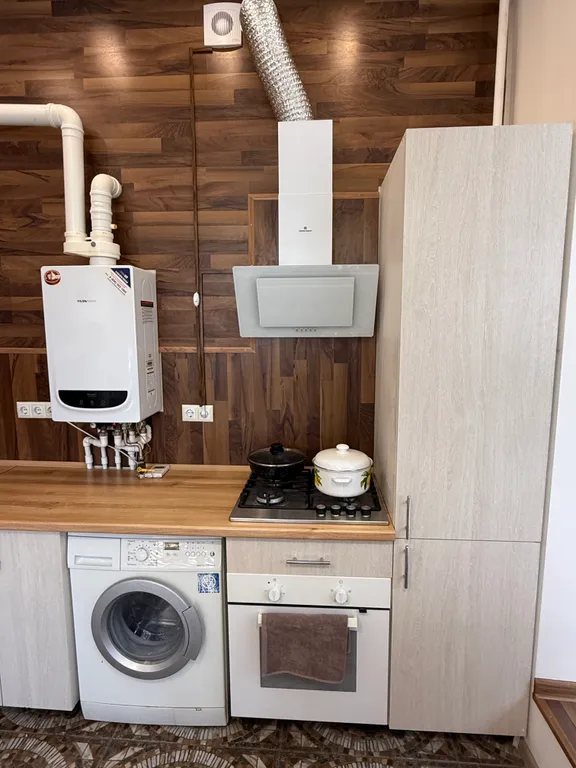 Студия в районе Нового Вокзала, 300 метров до моря и ТГПИ