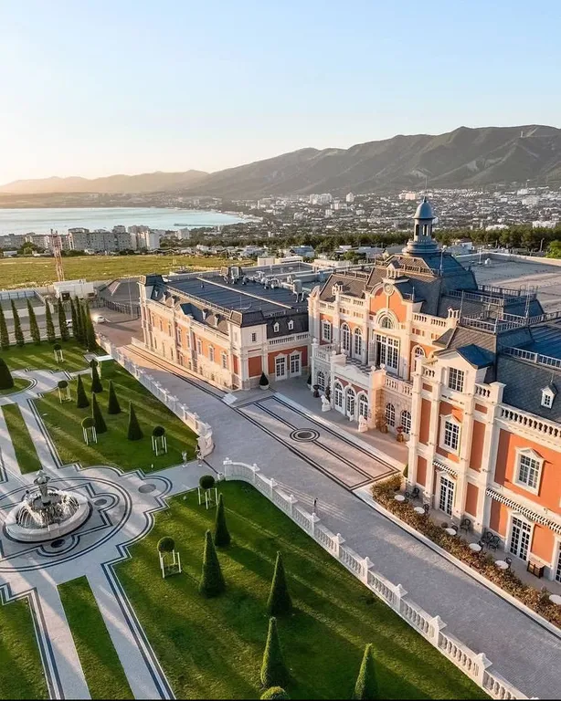 Квартира Aпaртаменты панорама & геленджик i family royal suite 2+2+2 гостя — Геленджик