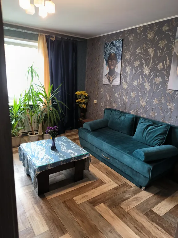 Отличная двухкомнатная квартира рядом вокзалы и транспортная развязка