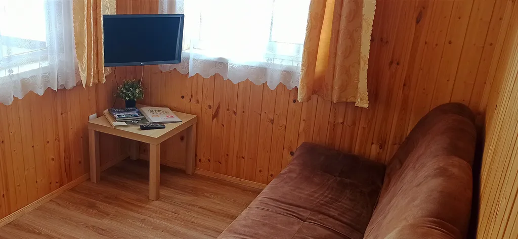 Дом с видом на озеро Паасо