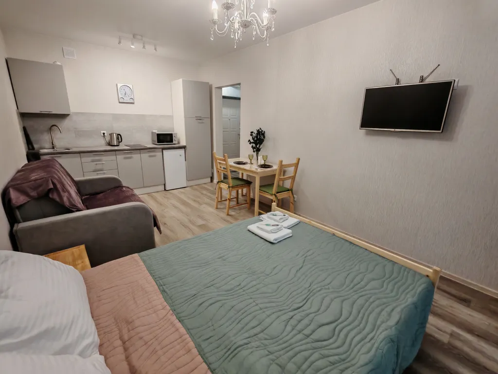 Комфортная студия рядом с аэропортом Толмачево и Экспоцентром