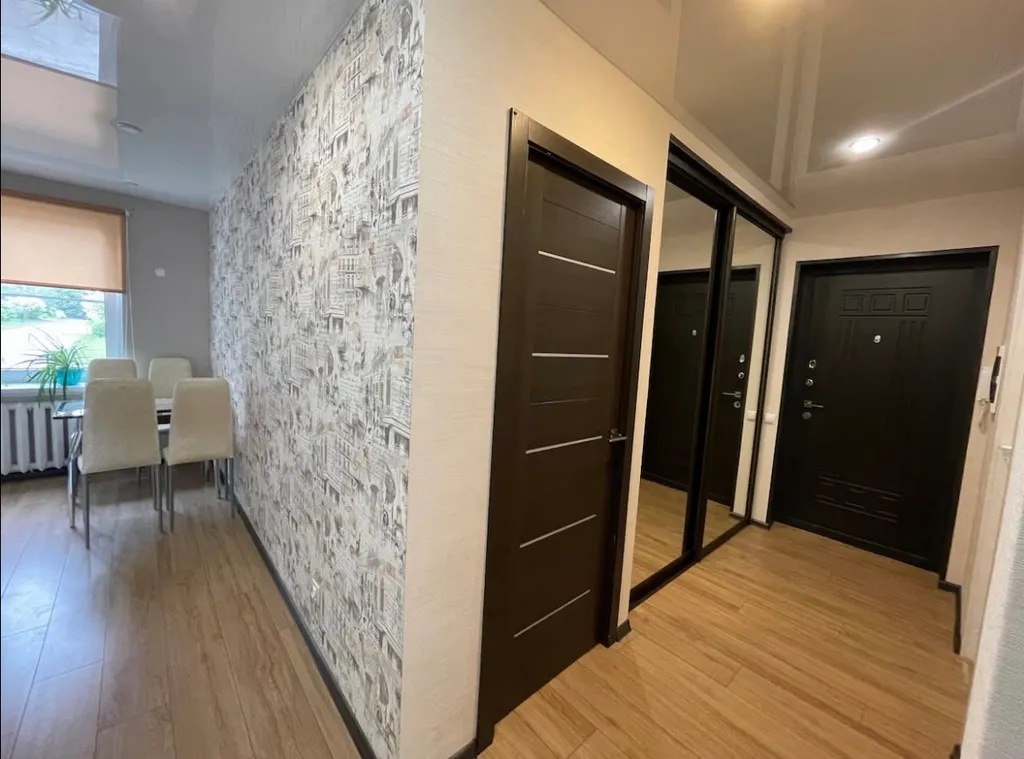 Просторная и светлая двухкомнатная квартира