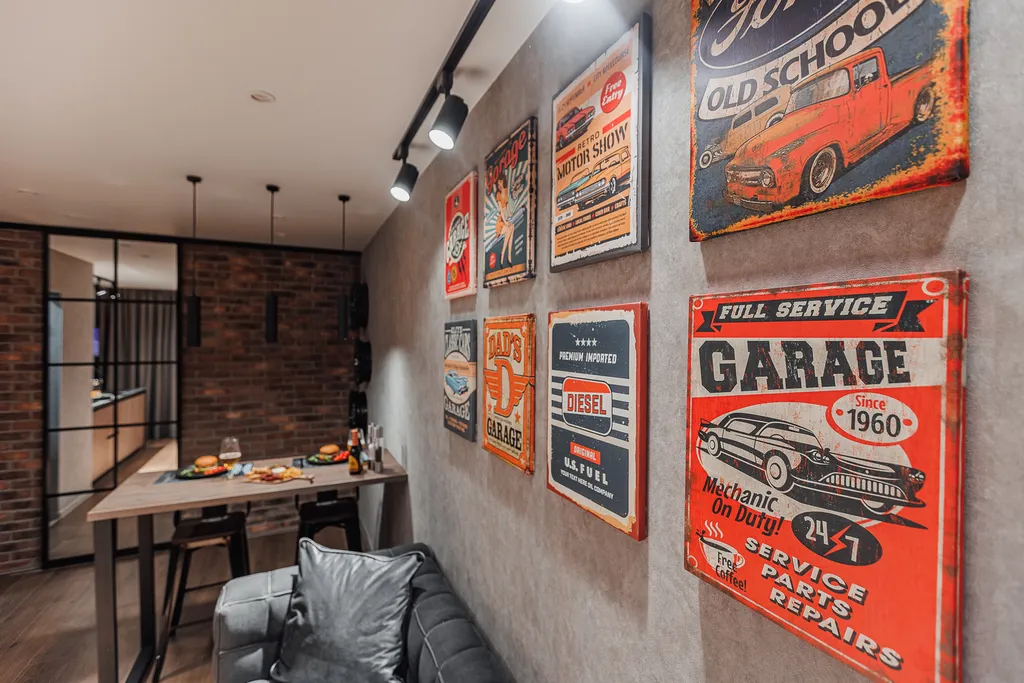 Апартаментs Гараж - холостяцкий люкс в самом центре