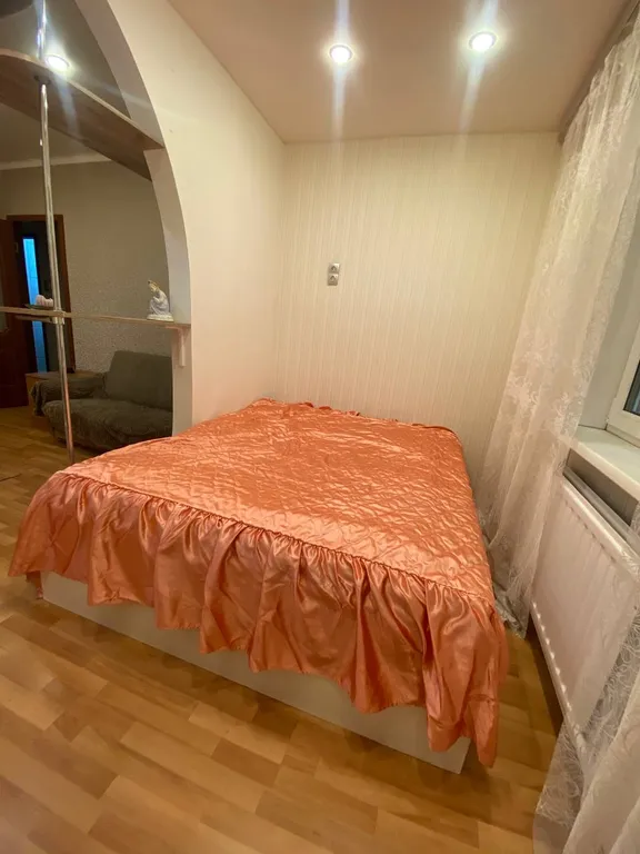 Однокомнатная квартира у больницы Вредена
