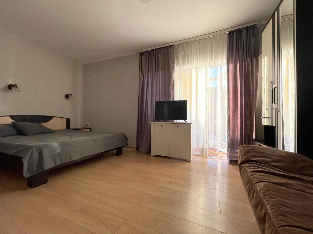 Коттедж 1-комнатный Дом — Судак