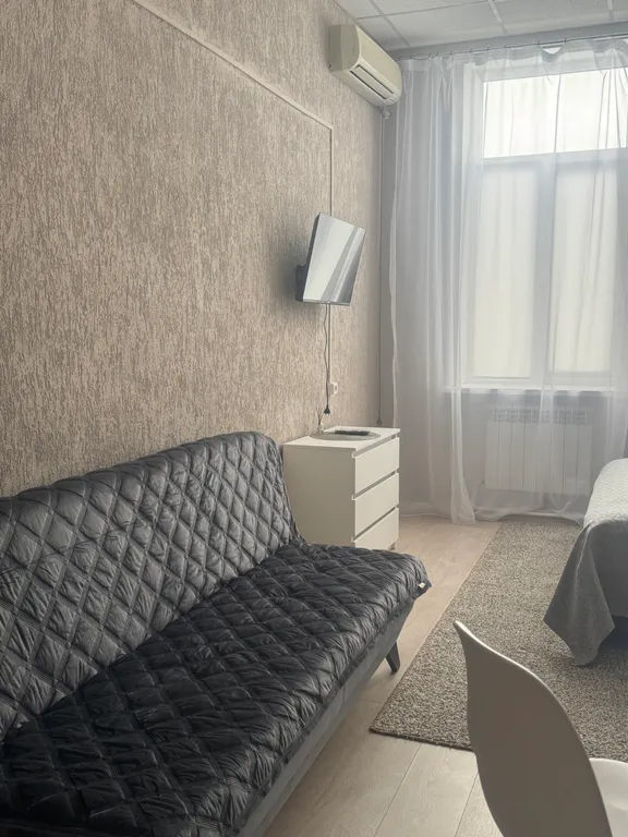 Квартира Квартира Уютная студия в центре города — Элиста