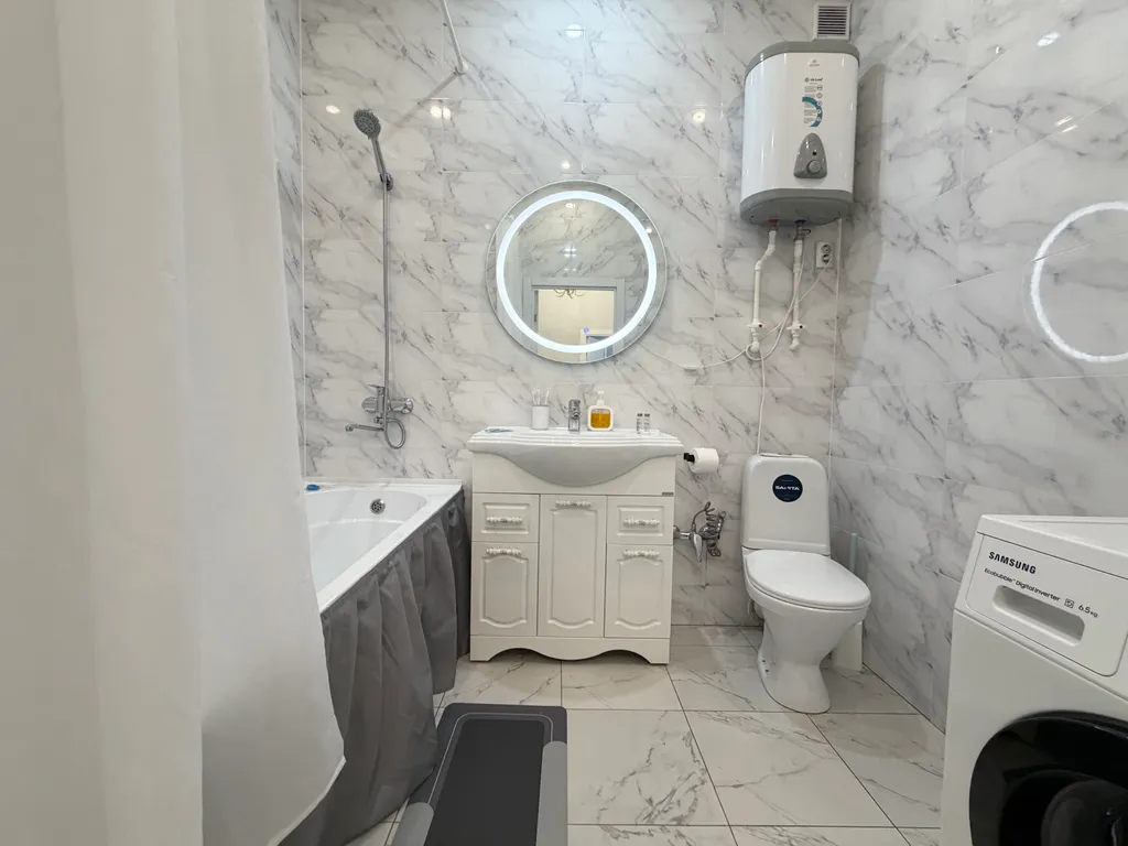 Lux двухкомнатная квартира в центре