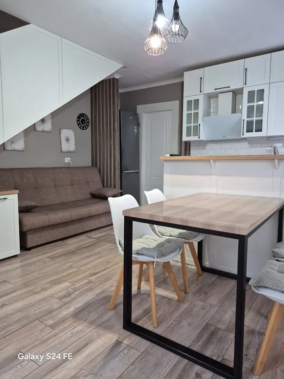 Дом с видом на море и Генуэзскую крепость