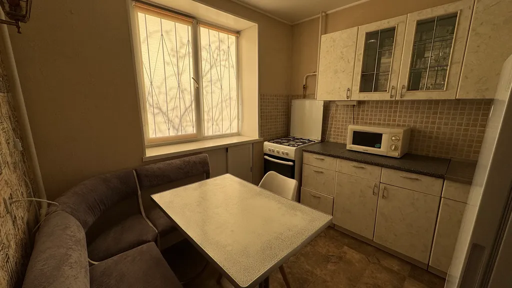 Теплая чистая двухкомнатная до 6 человек